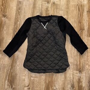 Lulu lemon size 10 Black Quilted Long Sleeve Top